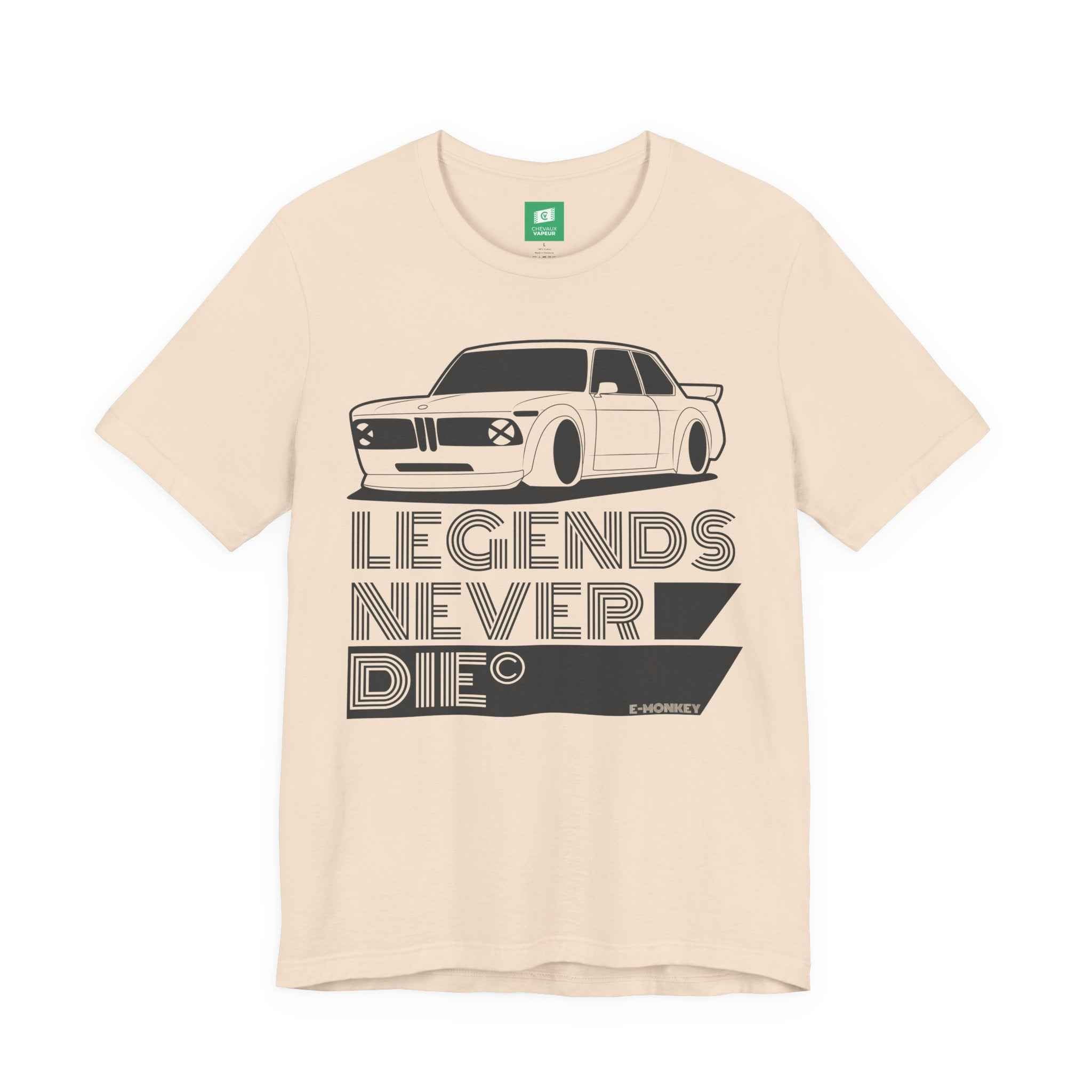 BMW 2002 T-Shirt 'Legends Never Die' - Vintage E10 Classic Car Tee