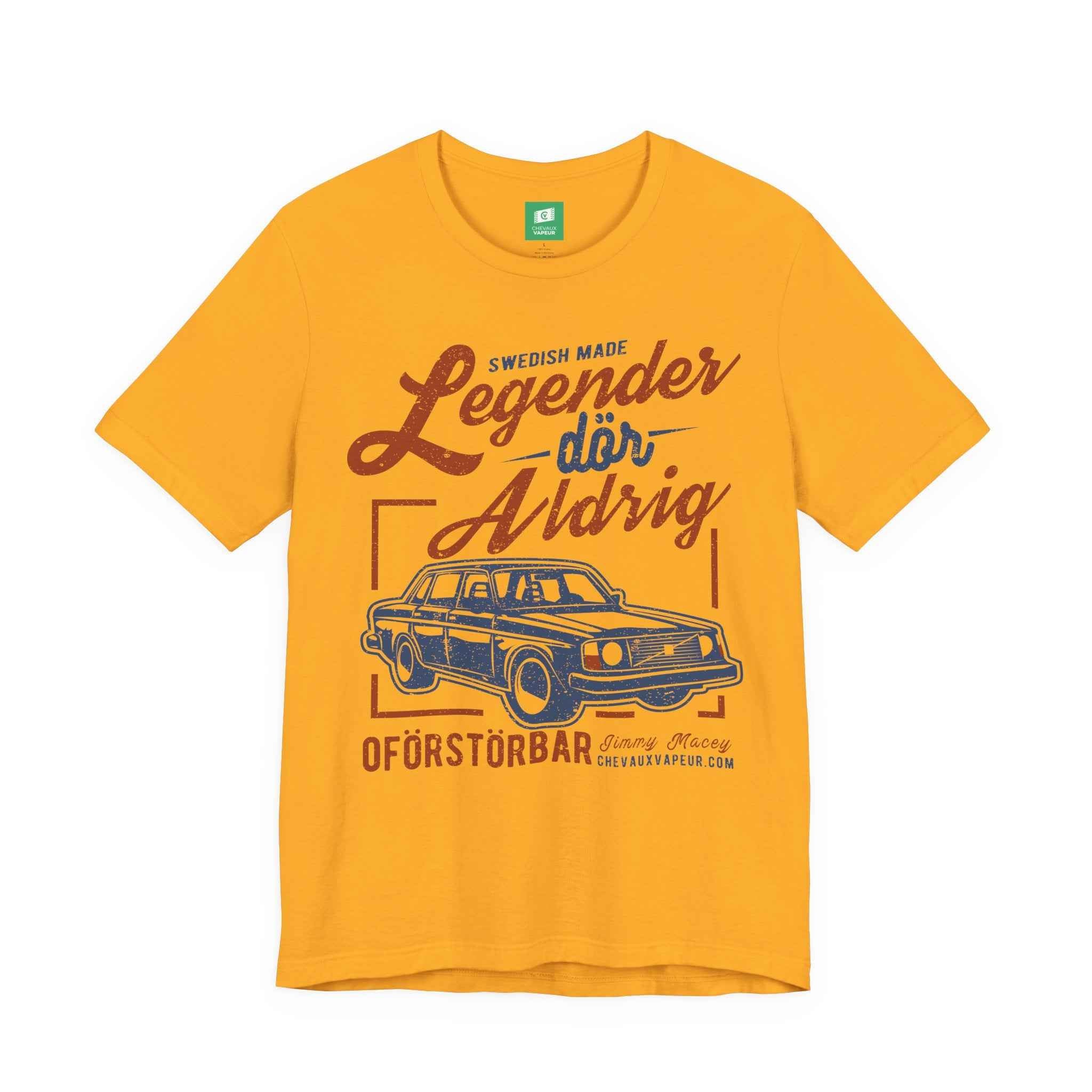 Volvo 240 T-Shirt Legends Never Die - Classic Boxy Car Tee