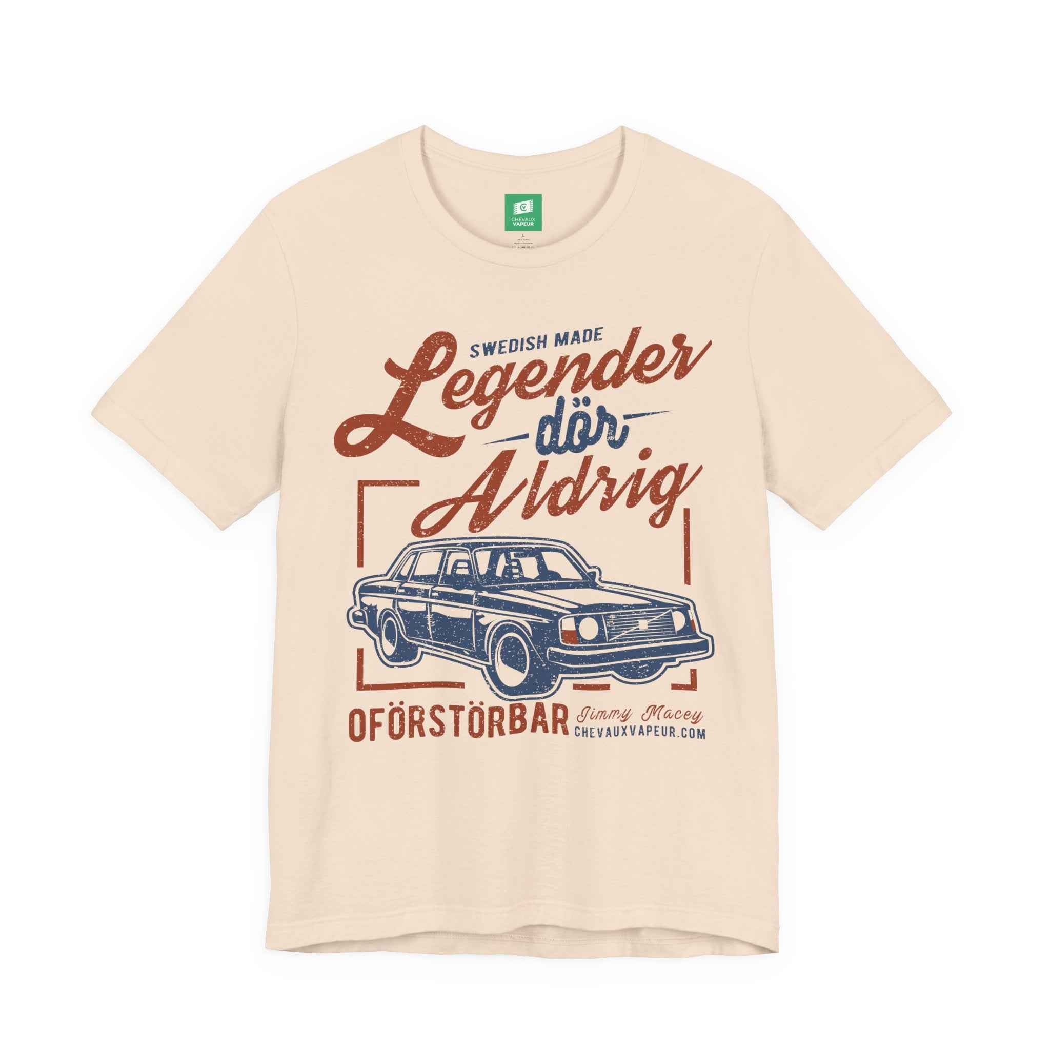 Volvo 240 T-Shirt Legends Never Die - Classic Boxy Car Tee