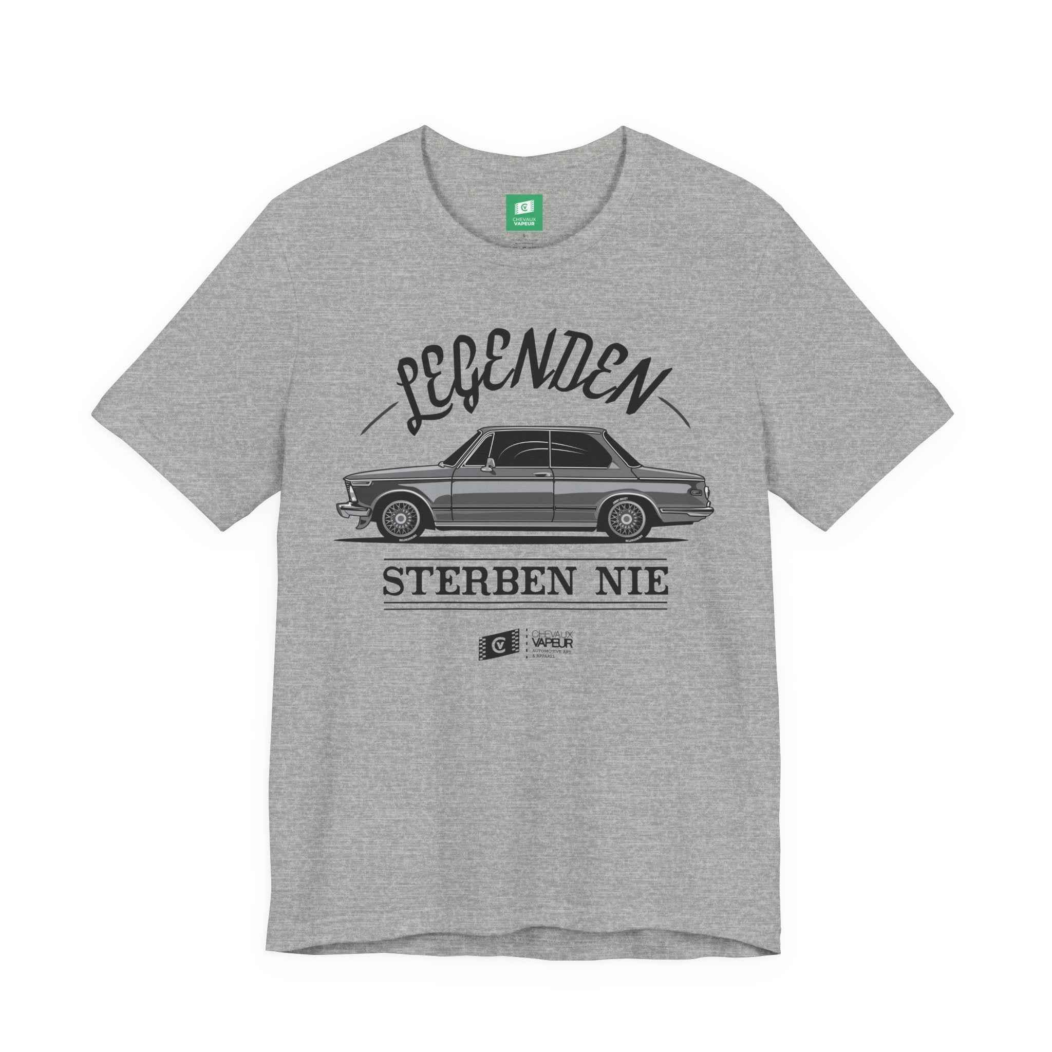 BMW 2002 T-Shirt Legends Never Die - Vintage Classic Car Tee