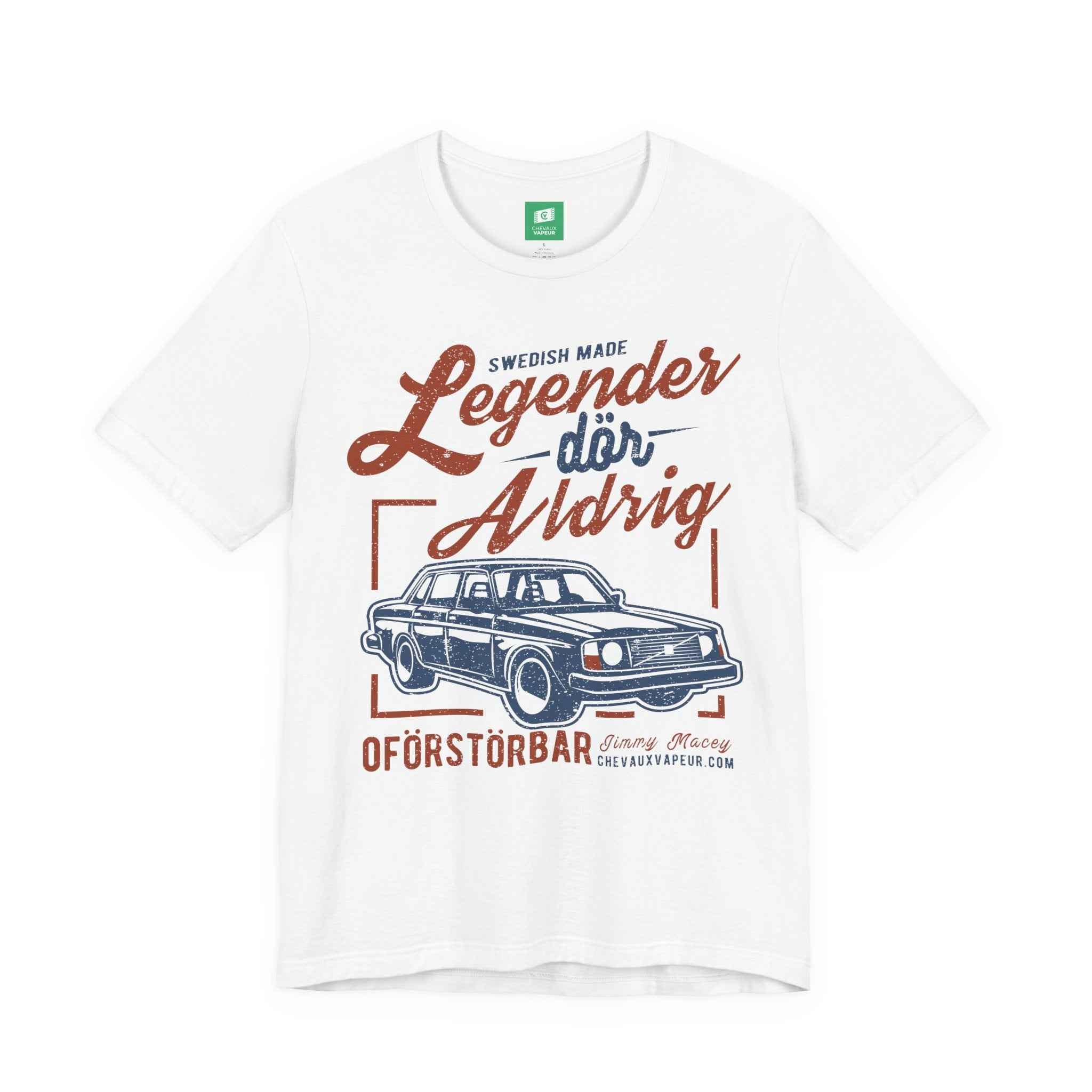 Volvo 240 T-Shirt Legends Never Die - Classic Boxy Car Tee