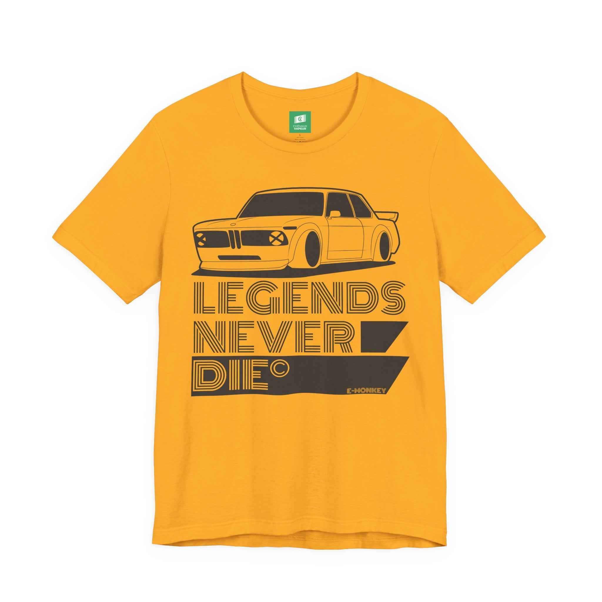 BMW 2002 T-Shirt 'Legends Never Die' - Vintage E10 Classic Car Tee